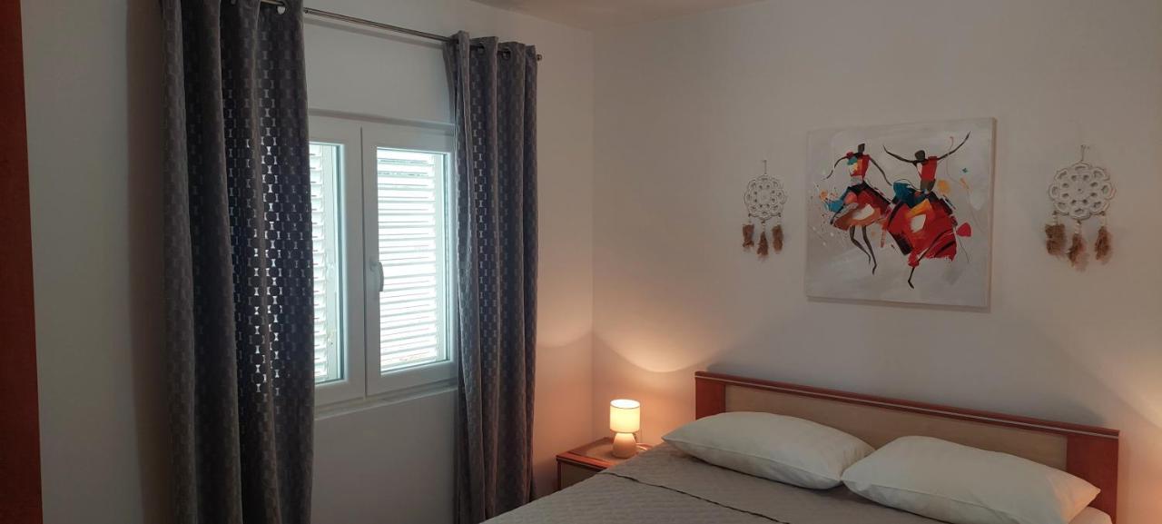 Apartments Nikola Caska Novalja Ngoại thất bức ảnh