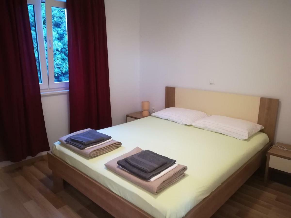 Apartments Nikola Caska Novalja Ngoại thất bức ảnh
